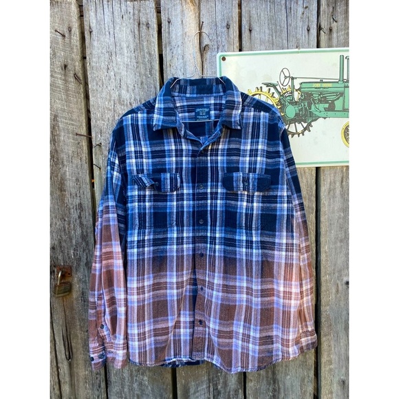 Self Distressed Size XL Navy Blue Flannel - Picture 1 of 3